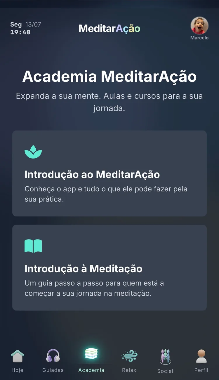 Tela da Academia MeditarAção com cursos em vídeo e PDF de apoio